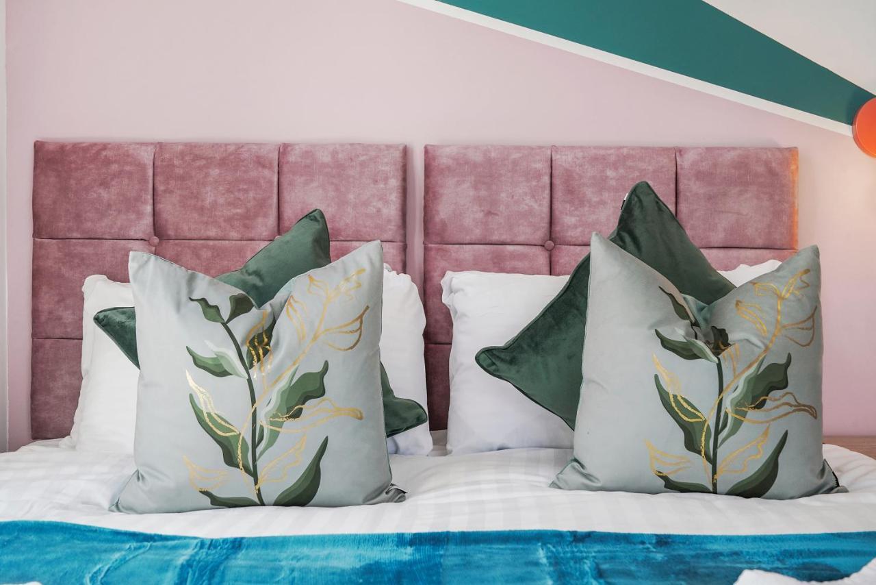 Luxe Holiday Apartments By Sasco แบล็คพูล ภายนอก รูปภาพ